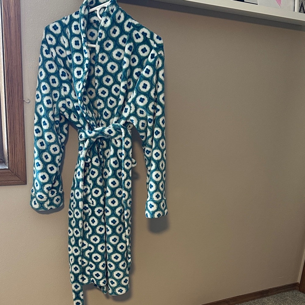 Vera Bradley Teal and White Plush Robe
